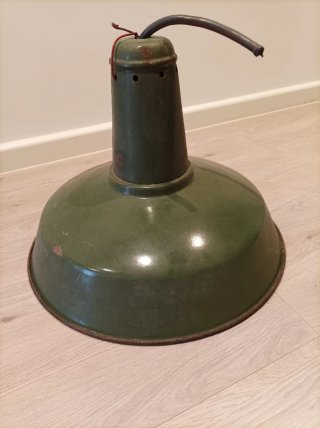 Lampada a sospensione industriale vintage verde
