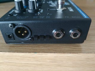 EBS Microbass II - Preamp para Bajo