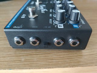 EBS Microbass II - Preamp para Bajo