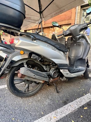 Peugeot 50cc Scooter 2016