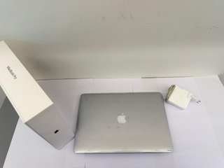 MacBook Pro 15" Retina Intel Core i7 (2015)