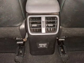 Lexus UX 2.0 250h Business