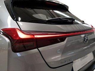 Lexus UX 2.0 250h Business