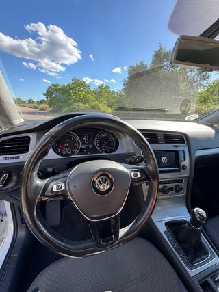 VW Golf 2015 (IMPECABLE)