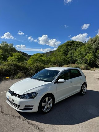 VW Golf 2015 (IMPECABLE)