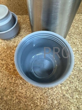 Ibili Termo per liquidi - Acciaio inossidabile - Tappo dosatore - Ideale per trasportare il caffè - Capacità 0,75 L