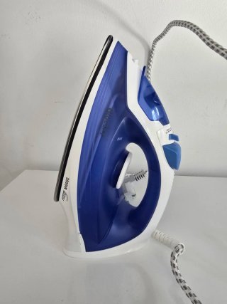 Plancha de Ropa BlueSky 2000W
