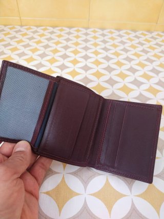Cartera de cuero marrón para hombre