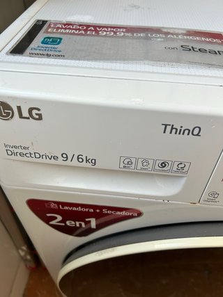 Lavadora Secadora LG ThinQ 9/6kg