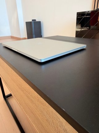 MacBook Pro 16” 16GB + base refrigeradora