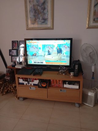 Mesa de TV madera