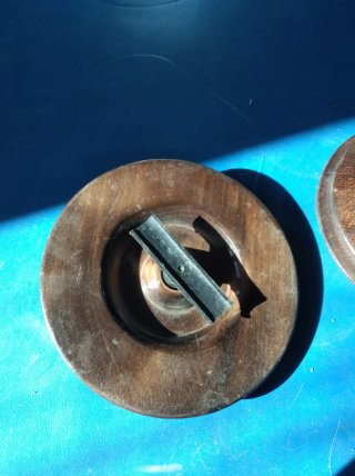 Carrucha para pesca de madera