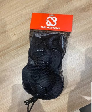 Patines en línea Fila negros 46"