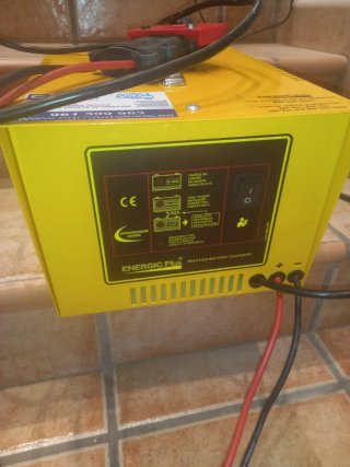 Cargador Batería Traspaleta ENERGIC Plus