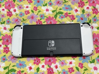 Nintendo Switch OLED Blanca + Juego