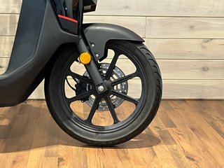 Super Soco CPx Scooter Eléctrica Negra