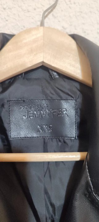 Chaqueta polipiel negra Talla XS