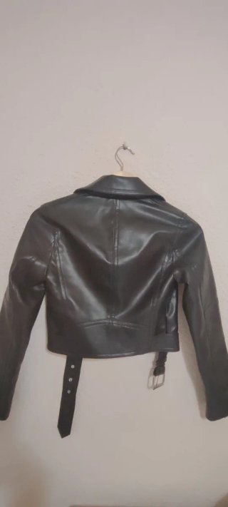 Chaqueta polipiel negra Talla XS