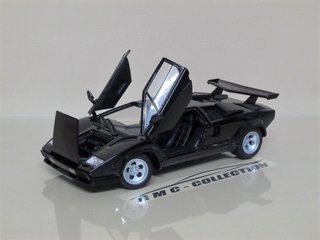 Lamborghini Countach LP5000S 1988 Welly 1/24