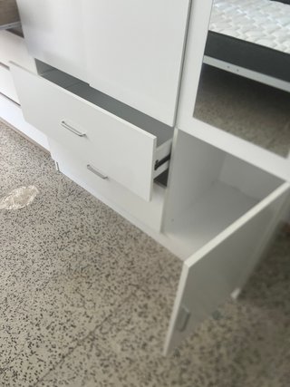 Armario 3 puertas blanco con espejo