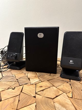 Altavoces Logitech 2.1 Negro