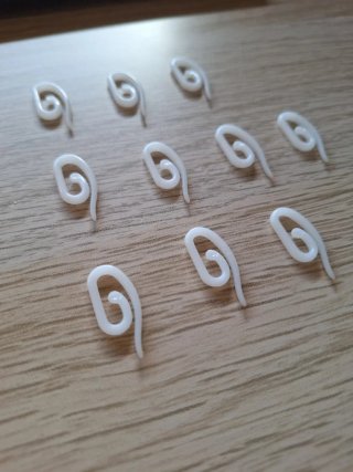 24 Ganchos para Cortina Blancos