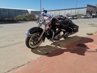 Harley Davidson Road King 100 aniversario