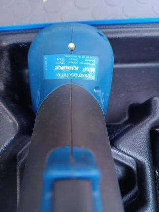 PRENSA MULTICAPA UPONOR KLAUKE
