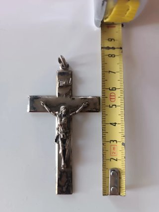 Crucifijo metálico INRI