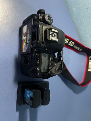 Canon EOS 6D Mark II