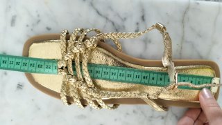 Sandalias doradas 38