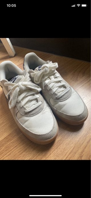 Nike  Beige/Blanco Talla 37
