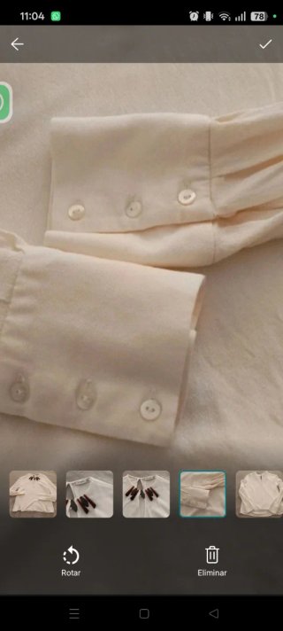 Blusa Mango cuello detalle Talla XS