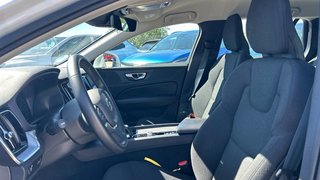 Volvo V60 2.0 B4 P MOMENTUM PRO AUTO 197 5P