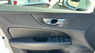 Volvo V60 2.0 B4 P MOMENTUM PRO AUTO 197 5P