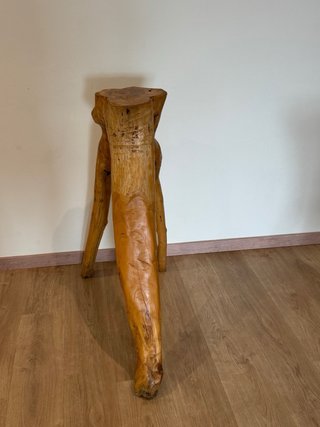 Taburete / Peana de madera rústica natural