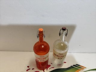 2 Bottiglie Vuote Gin Marconi Poli