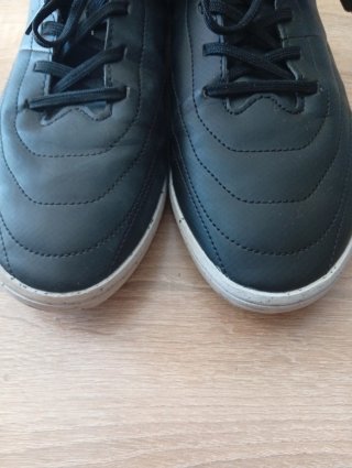 Zapatillas Futsal Kipsta 100 Negras
