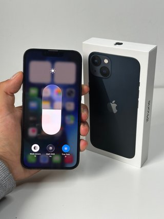 iPhone 13 128GB Azul Marino 84% Batería