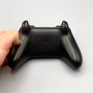 Console Microsoft Xbox One X 1tb Nera + Controller