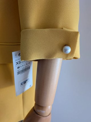 Blazer Zara Amarillo Mujer