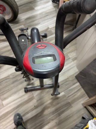 Bicicleta Elíptica Negra y Roja