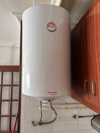 Calentador Aquahot Blanco