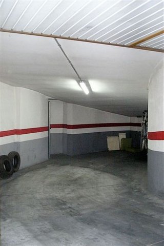 Garaje en alquiler en Centro en Valladolid