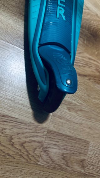 Patinete Globber 3 Ruedas verde