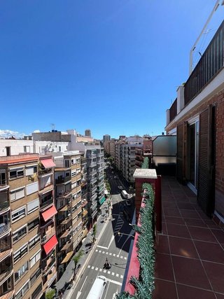 Ático en alquiler en Nou Eixample Sud en Tarragona