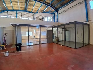Nave industrial en venta en Cazalegas