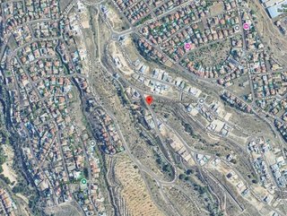 Terreno en venta en Zubia (La)