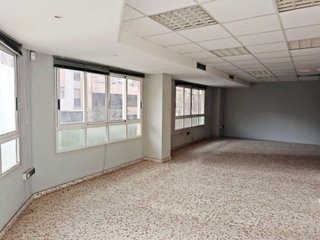 Oficina en venta en El Pla de Sant Josep - L'Asil en Elche