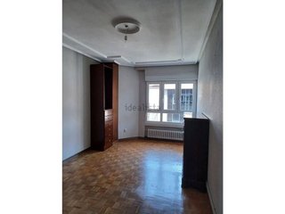 Piso en alquiler en Centro en Gijón